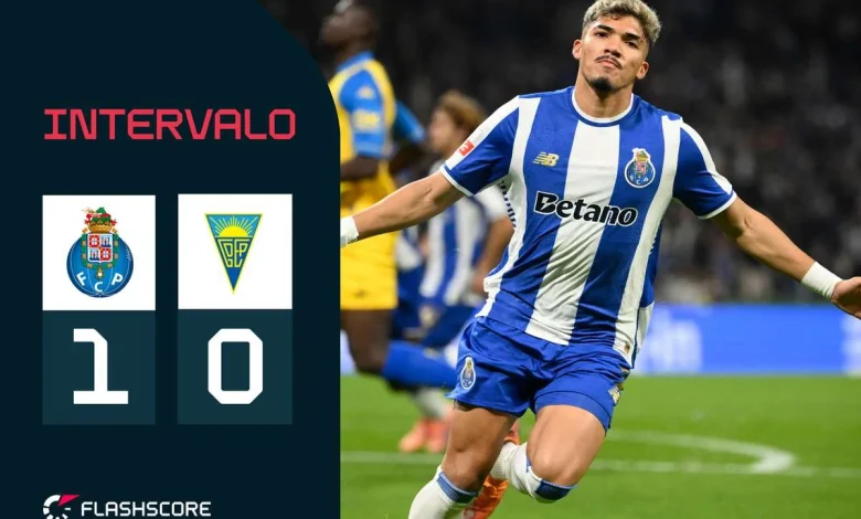 AO VIVO: Farioli dá titularidade a William, Bednarek e Sainz e coloca Rosario no lugar de Varela