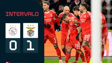 AO VIVO: Otamendi queixoso após lance com Weghorst (03')