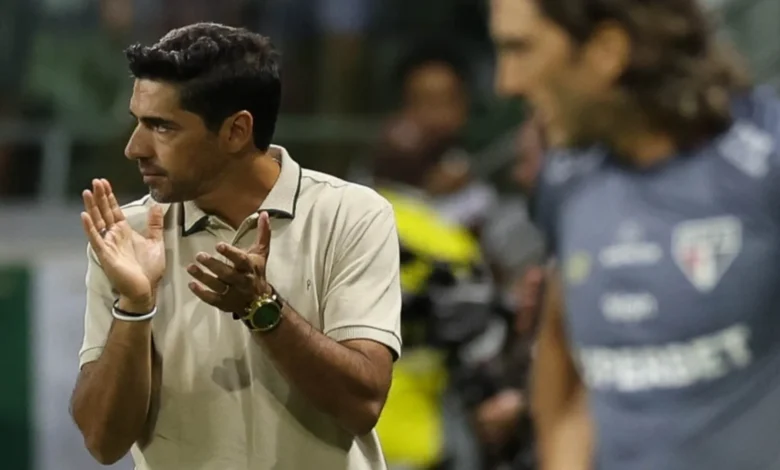 Abel Ferreira integra 2 lesionados na comitiva do Palmeiras para as decisões do Brasileirão e da Taça Libertadores