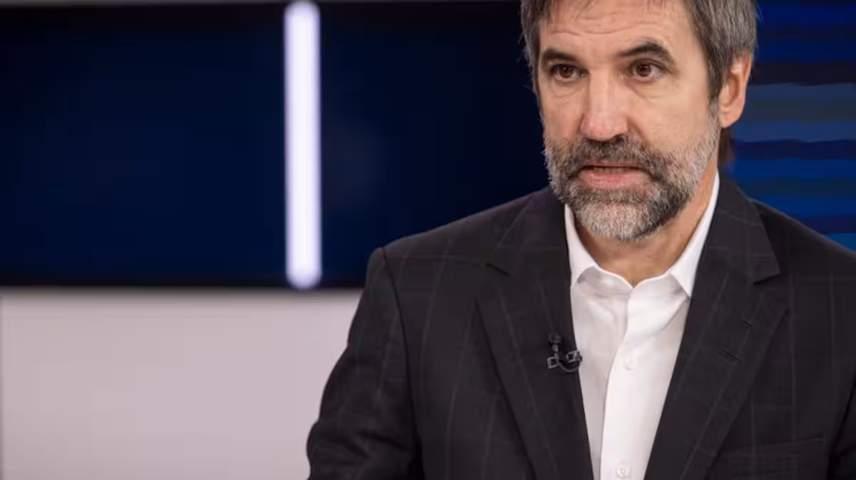 Accord sur les pipelines: Steven Guilbeault démissionne de son poste de ministre