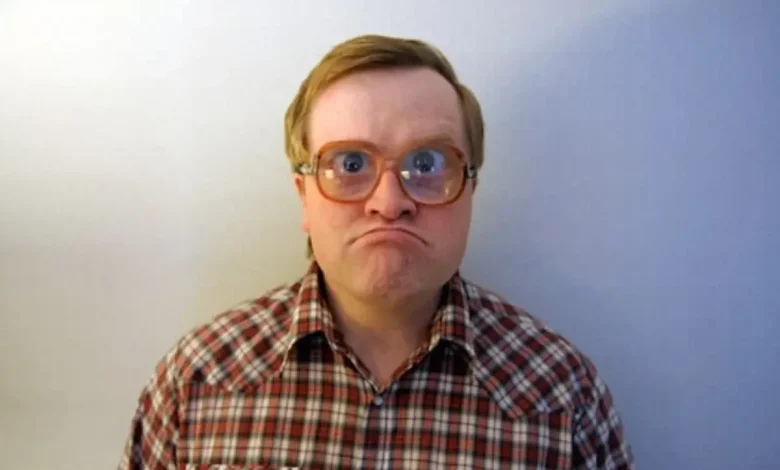 Actor Mike Smith, best known for Trailer Park, charged with sexual assault