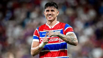 Adam Bareiro é titular contra o Bahia pelo Campeonato Brasileiro