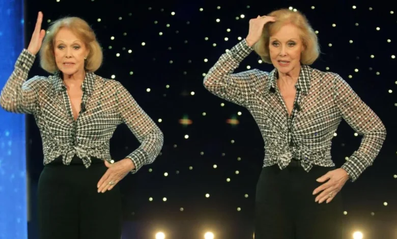 Addio alle gemelle Kessler: Alice e Ellen avevano 89 anni. Morte insieme, aperta un'inchiesta