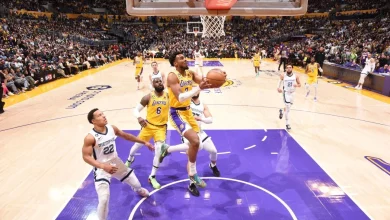 Adelaide 36ers sign former LA Laker as import