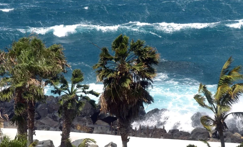 Aemet updates the weather forecast for the Canary Islands: heavy rain to continue as strong winds sweep the archipelago