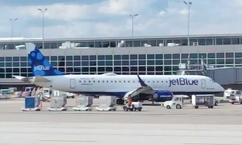 Airbus A320s Could Be Temporarily Grounded Worldwide for Software Update — After Faulty JetBlue Computer Triggered Sudden Uncommanded Descent