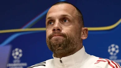 Ajax boss John Heitinga needs team to 'stay in the game' against Galatasaray