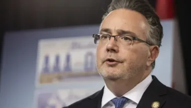 Alberta bill tabled to add citizenship markers, health-care numbers to driver’s licences