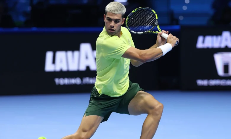 Alcaraz se pone el disfraz de Federer: Su revés a una mano de puro ballet contra Fritz