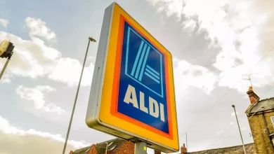 Aldi announces it will close for three days