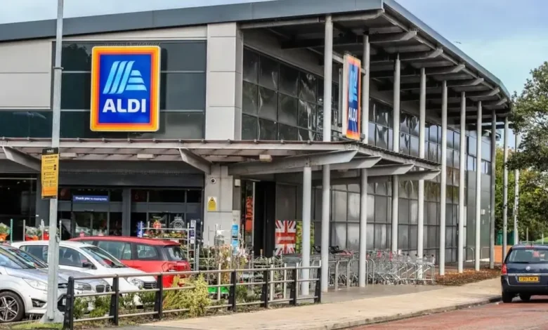 Aldi announces it will shut ALL 1,000 supermarkets for 62 hours