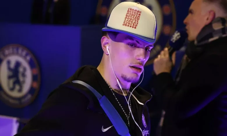 Alejandro Garnacho sends message to Man United players in life update after Chelsea move