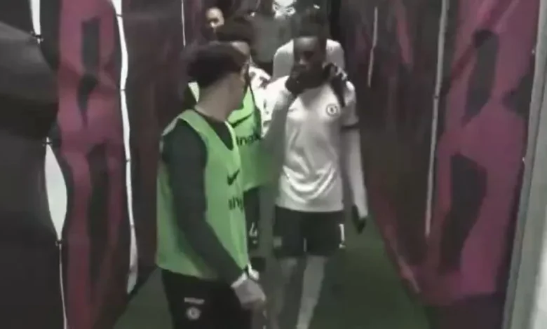 Alejandro Garnacho shows true colours as Chelsea team-mate interaction captured in tunnel