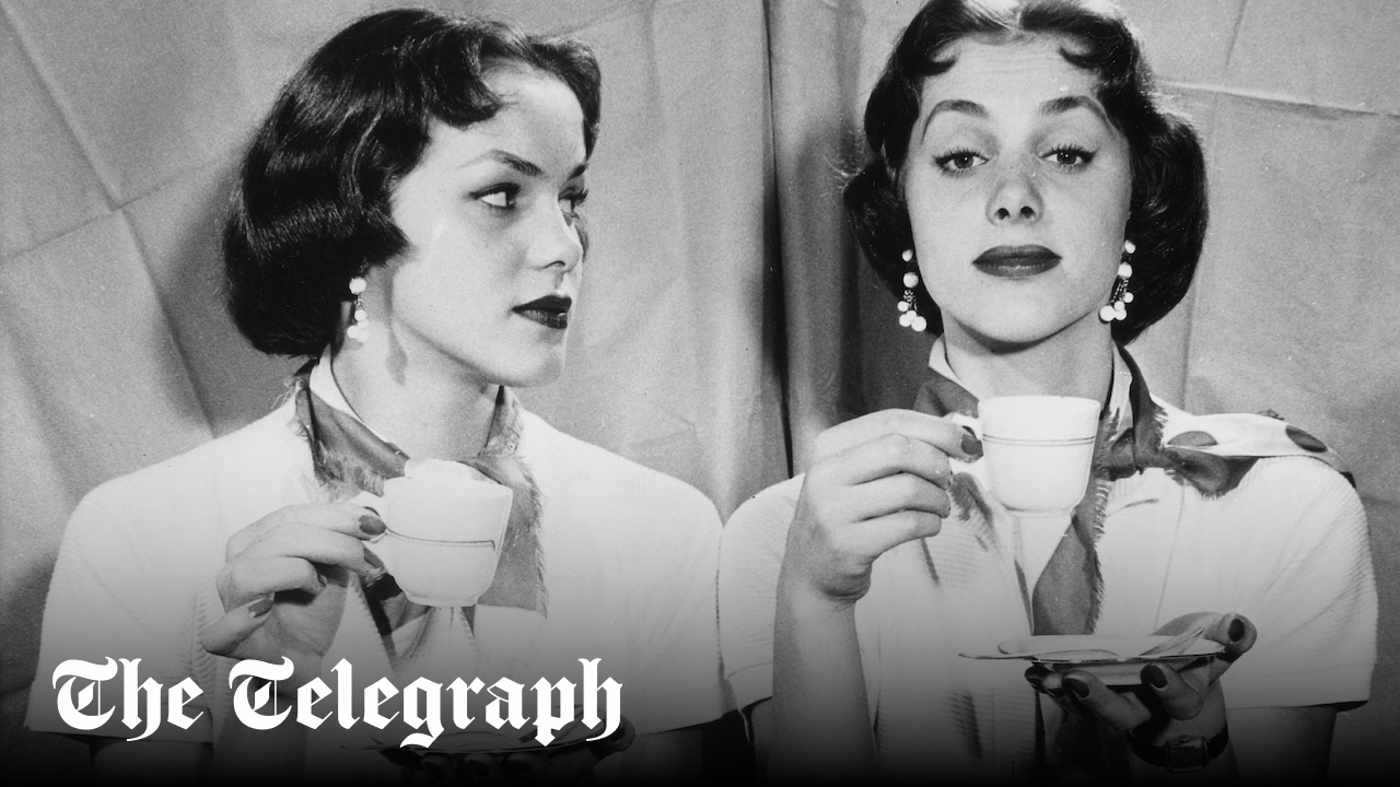 Alice and Ellen Kessler, singing and dancing twins who worked with Sinatra, Astaire and Belafonte