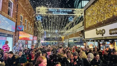 Altrincham Christmas Lights Switch-On 2025: Man Utd and Coronation Street stars revealed for Neon Noel event