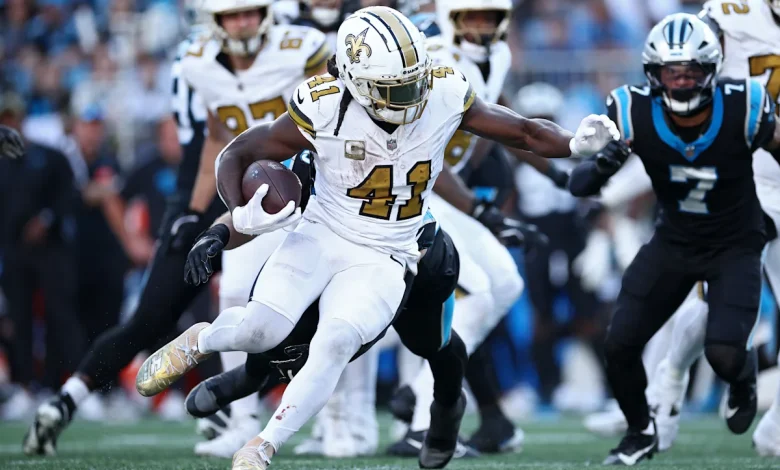Alvin Kamara start or sit: Week 12 fantasy football advice