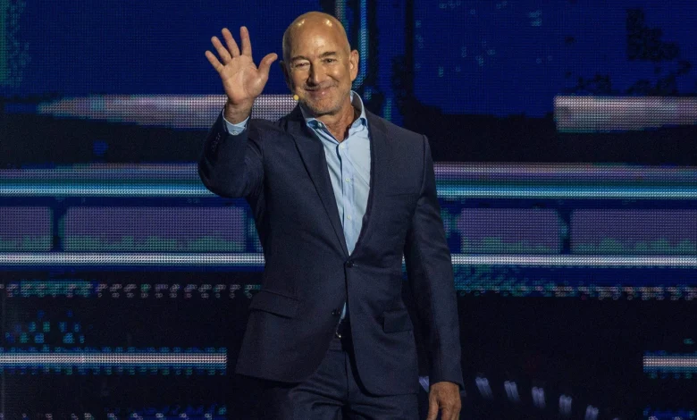 Amazon’s Jeff Bezos returns — and gets all mushy about Miami. ‘Good to be home’