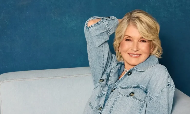 American Eagle Found a New Jeans Model