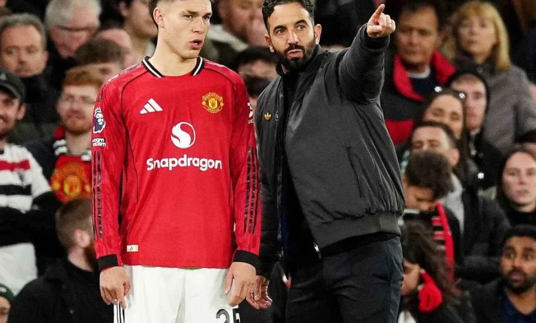 Amorim alerta Ugarte para as "dificuldades" no Man Utd: "Precisa de se adaptar"