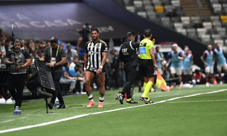 Analise: gol no fim coloca 'prego no caixão' na temporada do Atlético