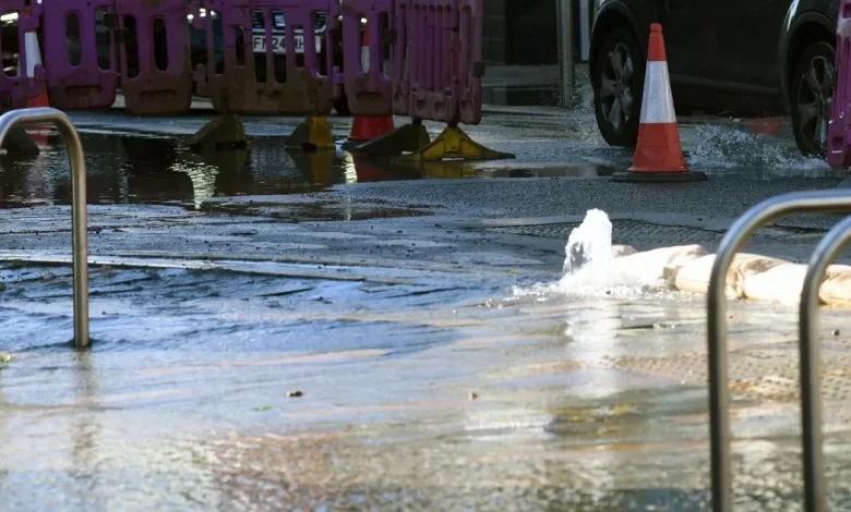 Anglian Water to investigate 'long-term solutions' to Grimsby water leak issues
