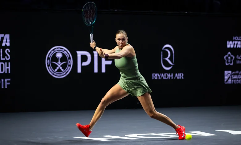 Anisimova tops Keys in three sets; to face Swiatek for WTA Finals semifinal spot