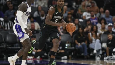 Anthony Edwards, Timberwolves try for rebound vs. Kings after late collapse