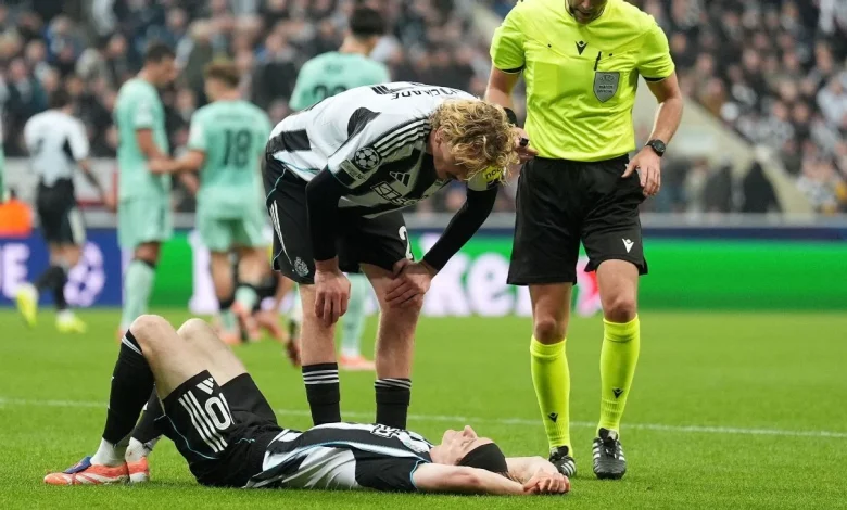 Anthony Gordon injury leaves England availability unclear