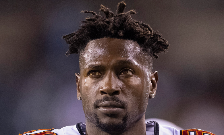 Antonio Brown In Custody For Attempted Murder, Extradited From Dubai To U.S.