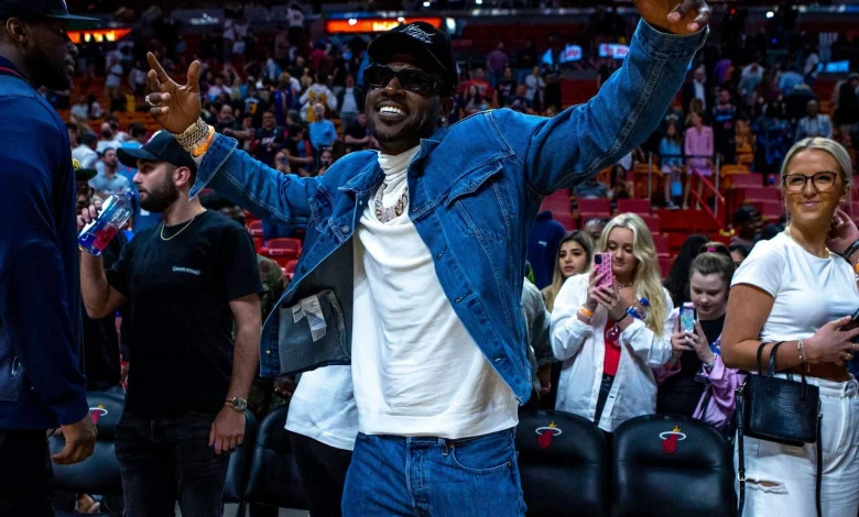 Antonio Brown extradited from Dubai to face trial for Miami shooting, police say