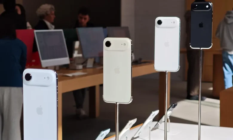 Apple Confounds Some Fans With $230 Knit iPhone Crossbody Carrier