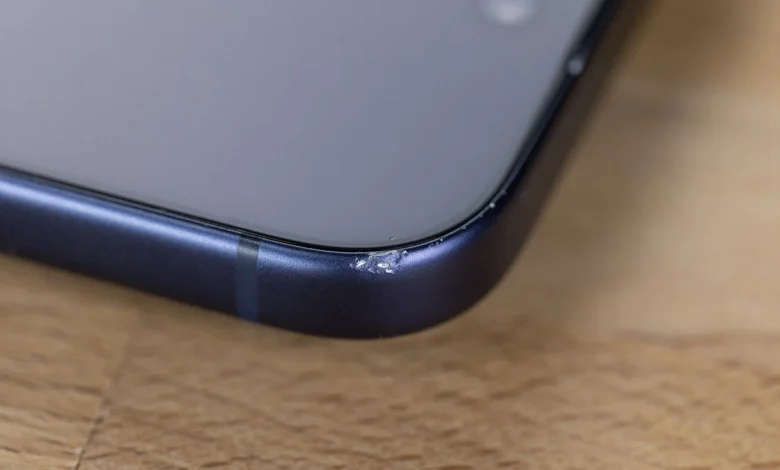 Apple’s soft aluminum iPhone 17 Pro experiment has a real durability problem
