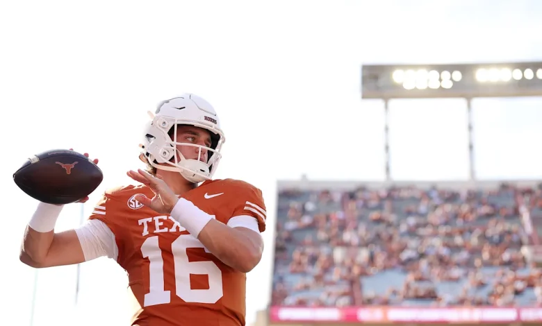 Arch Manning makes first TD catch of Texas career vs. Arkansas