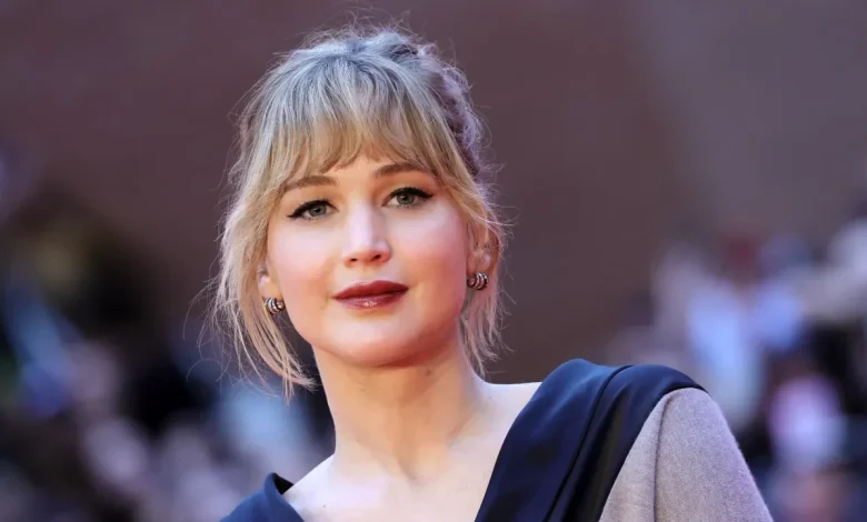 'Ariana Grande's Impression of Me on SNL Was Spot-On' — Jennifer Lawrence Thinks She Was 'Annoying' Back in the Mid-2010s When Everyone Was Making Fun of Her Candid Personality