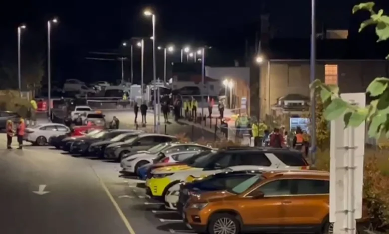 Armed police called to Huntingdon station after multiple people stabbed on train