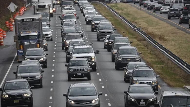 As flight restrictions end, record Thanksgiving travel projected on roads and airports