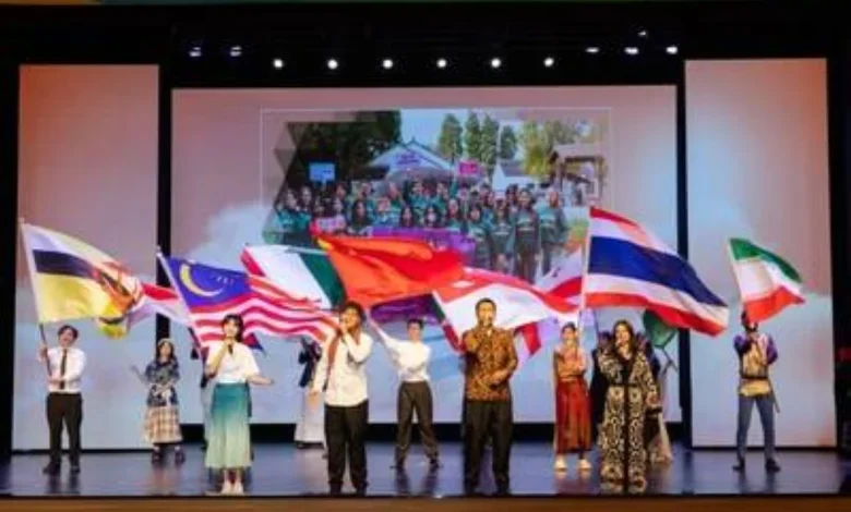 Asian Youth Chart Shared Future in Nanjing Dialogue Event