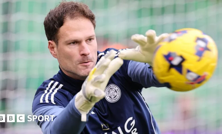 Asmir Begovic: Leicester City goalkeeper insists promotion remains the aim for Foxes