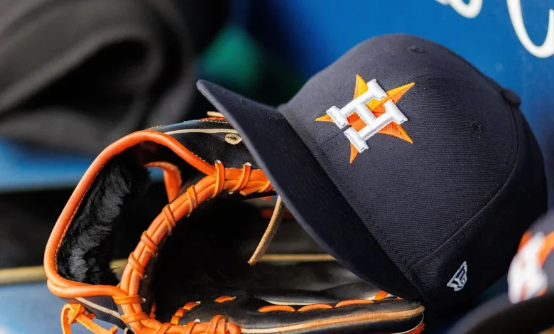 Astros Predicted to Acquire Veteran Outfielder from Yankees