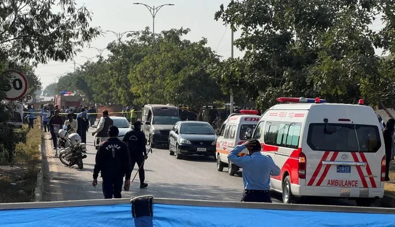 At least 12 killed in blast outside court in Islamabad, Pakistan