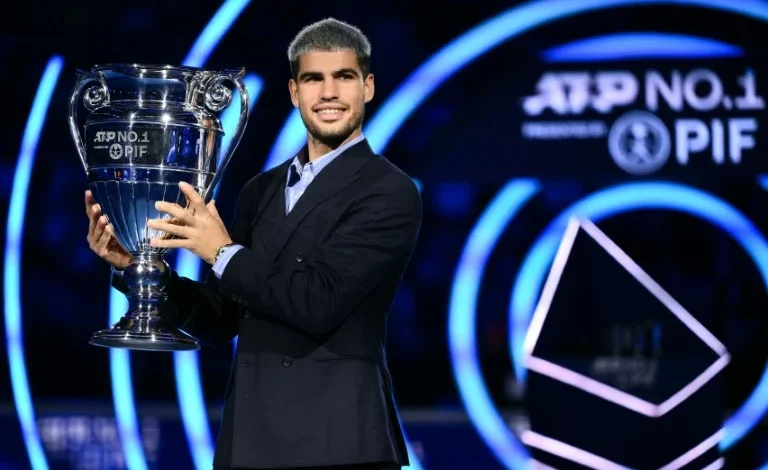 Auger-Aliassime Bate A Zverev Y Se Cita Con Alcaraz En Las Semis Del Masters