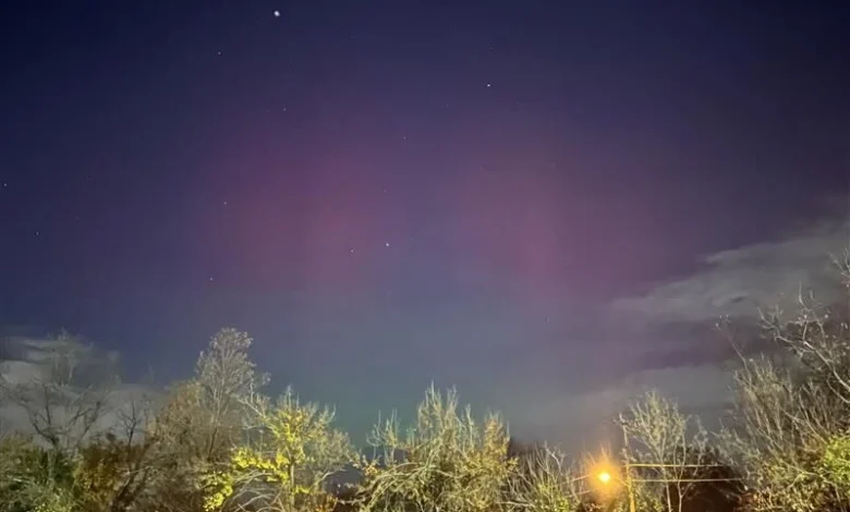 Aurora dazzle DC area with northern lights