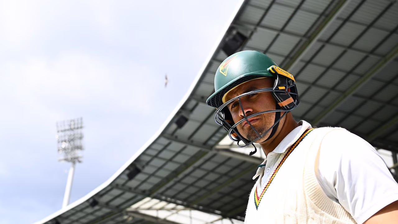 Aussie great supports Test newcomer