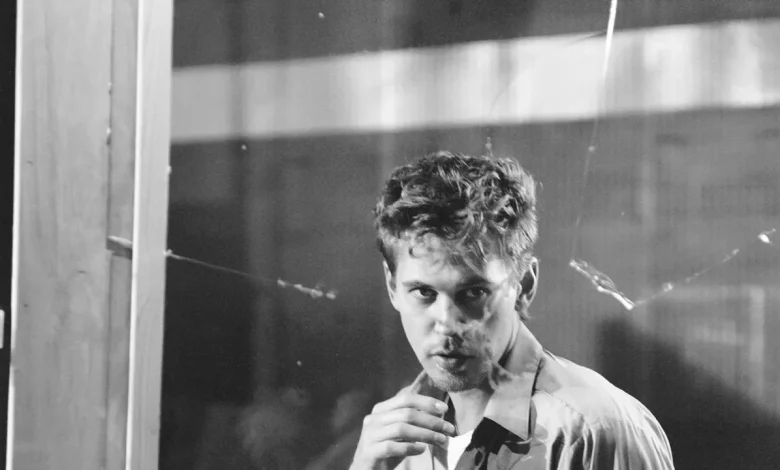 Austin Butler Wants to Be a Great Artist—and, One Day, a Great Dad