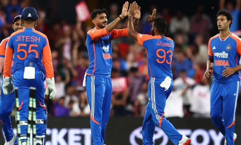 Australia vs India LIVE - Updates from fourth T20I as tourists put into bat