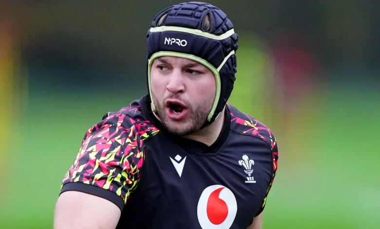 Autumn Nations Series: Harri Deaves in for Wales debut vs All Blacks as Louis Rees-Zammit starts again