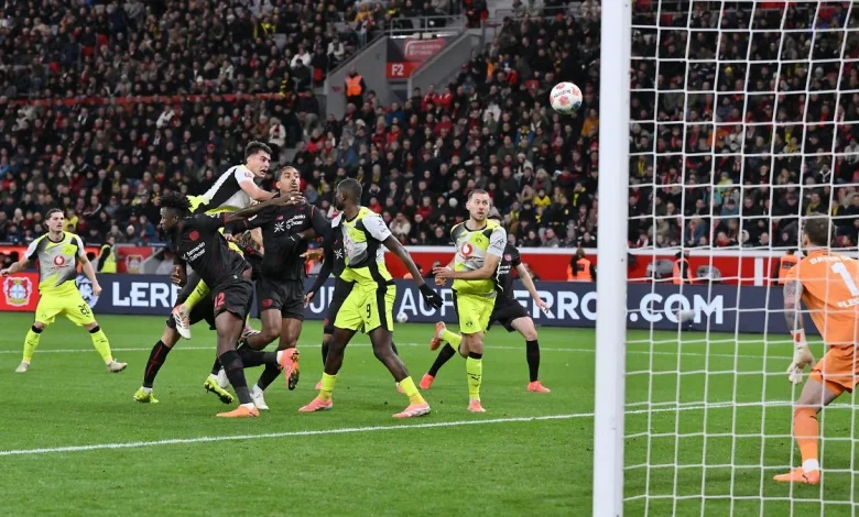 BVB zieht an B04 vorbei: Dortmunds Kopfball-Ungeheuer sind zu viel für Leverkusen