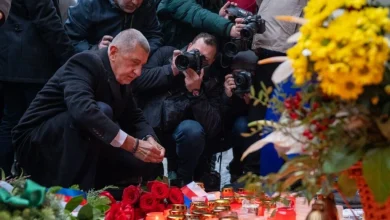 Babis Booed By Crowds At November 1989 Commemoration In Prague