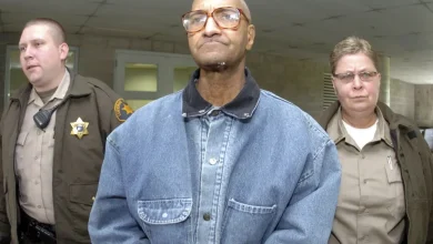 Banks attorney: Mass killer was severely mentally ill