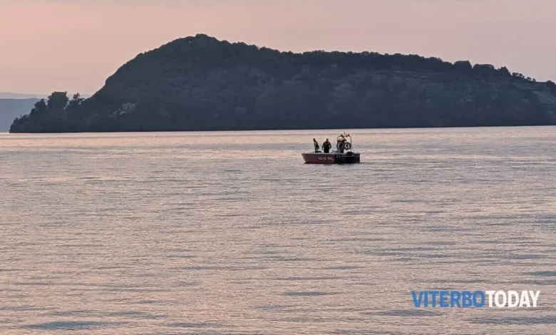 Barca da pesca in balia delle onde al lago di Bolsena, 39enne a bordo